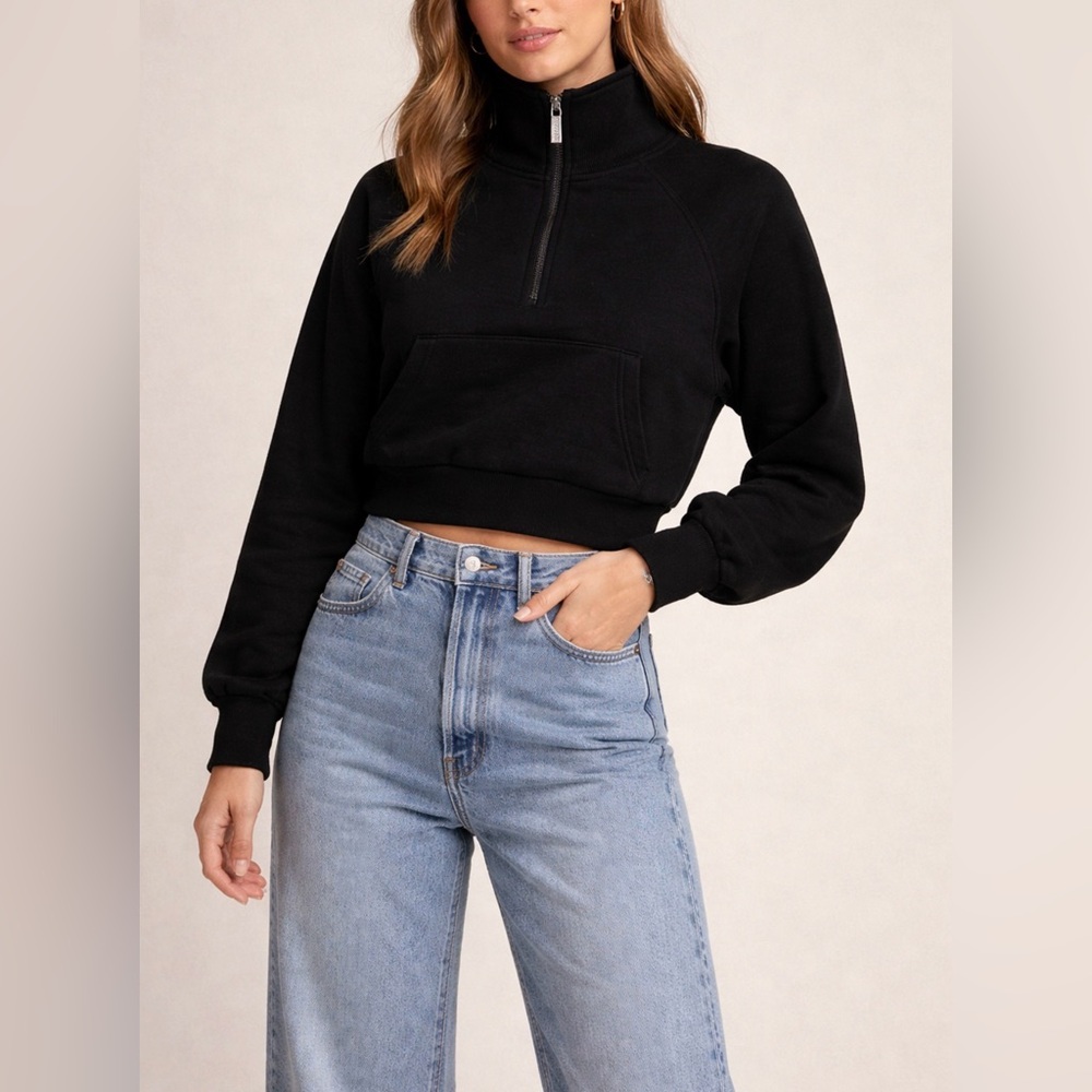 Laslulu Cropped Half Zip Sweatshirt | Minimal Athleisure Pullover | Small